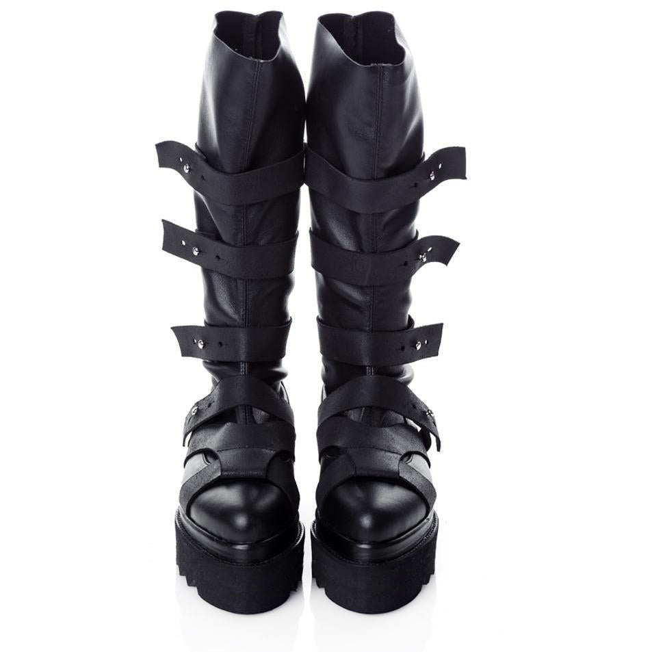 Easy Strappy black stretch boots