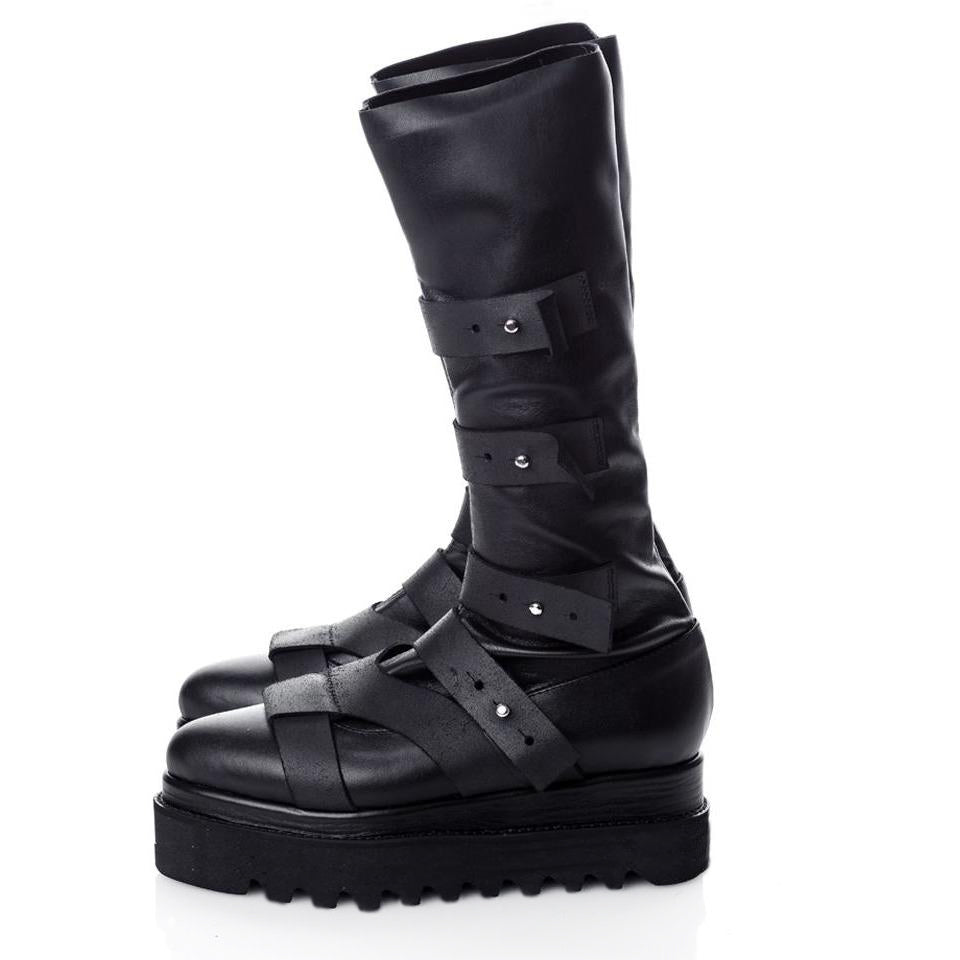 Easy Strappy black stretch boots