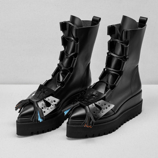 Miez- black leather lace-up boots