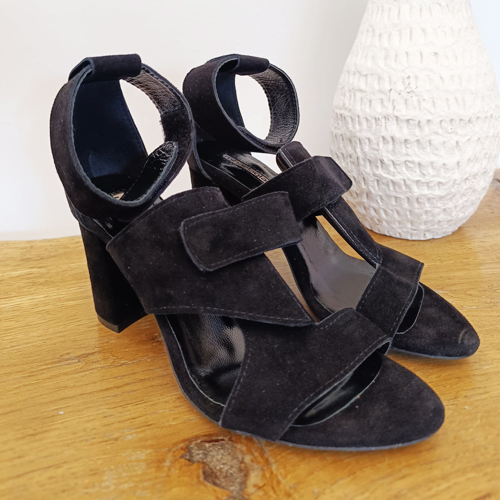 Sustainable Selection- Black suede sandals