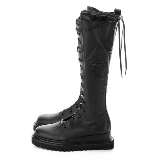 Under my Umbrella black leather boots