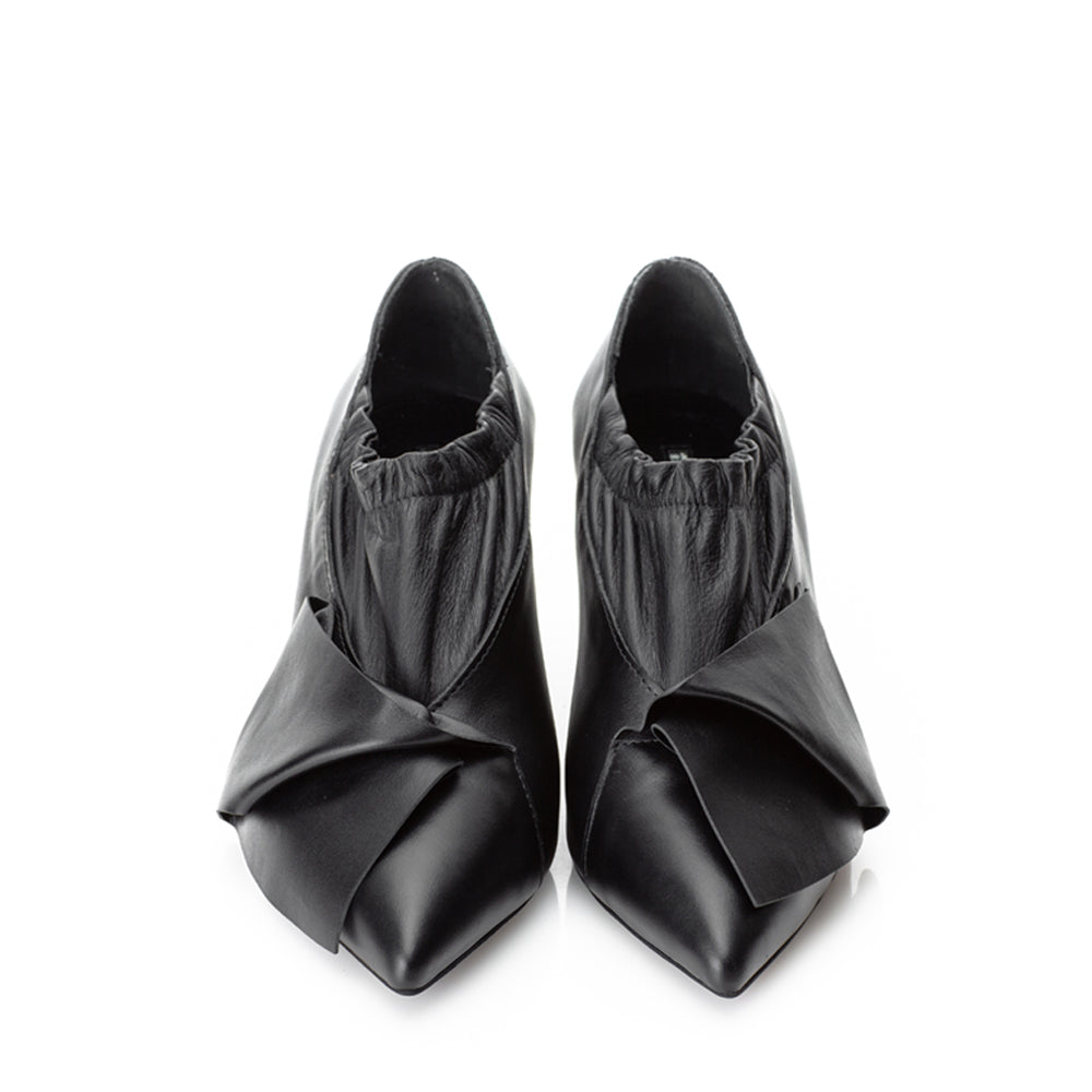 Designer urban style boots with bow