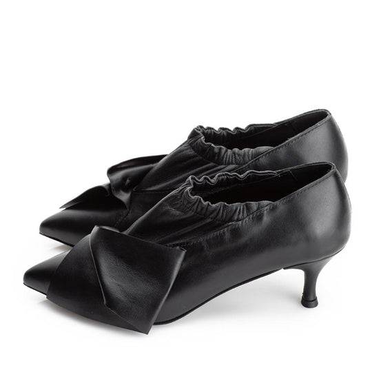 Stylish booties with natural leather