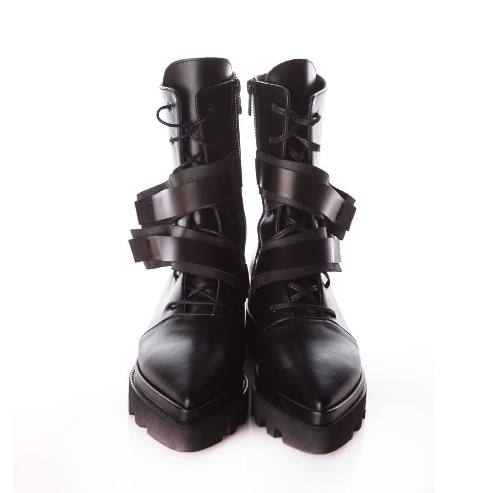 Unique urban style strappy boots
