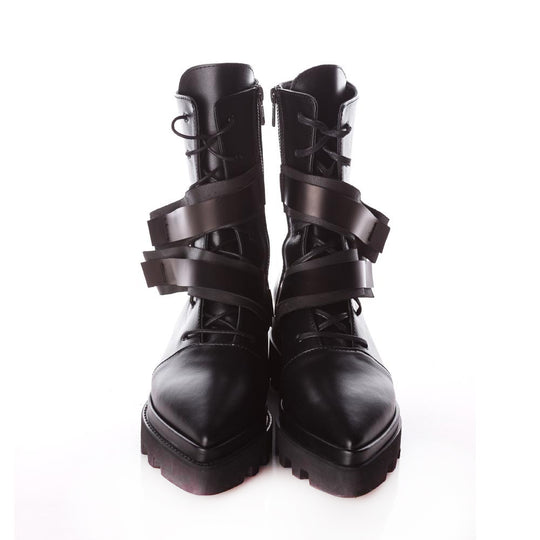 Unique urban style strappy boots