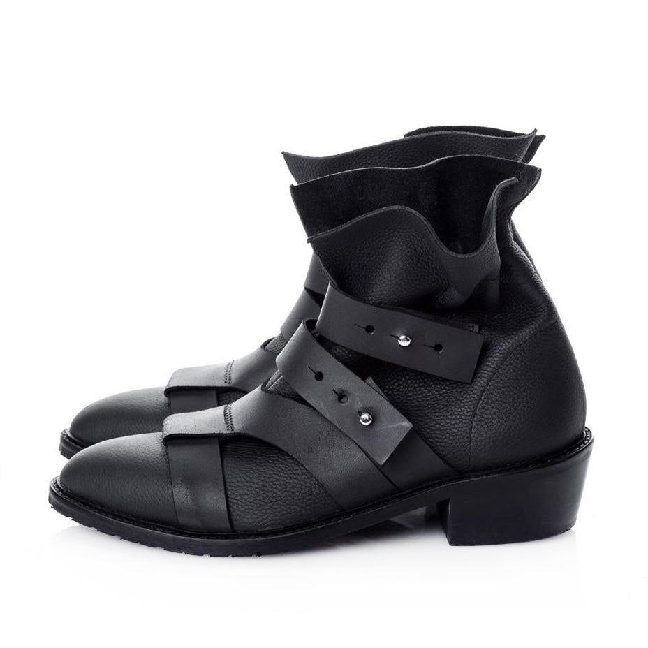 Handcrafted high quality lace up boots