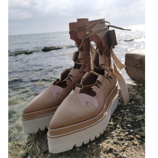 .Ribbed bow detail beige boots