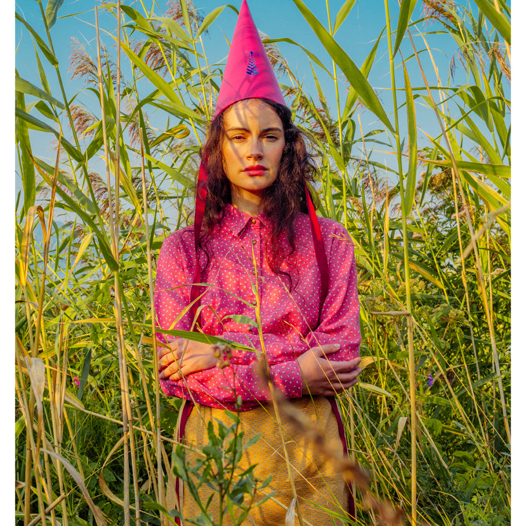 Mihaela Glăvan // Ștefan Câlția embroidered fuchsia leather head accessory