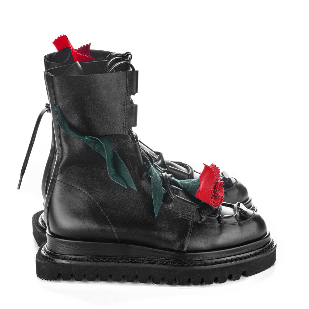 Cool flat platform lace up boots