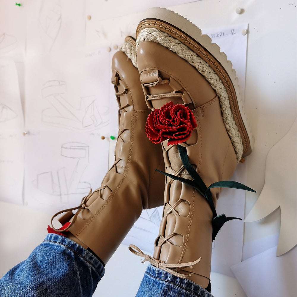 Flat platform lace-up boots