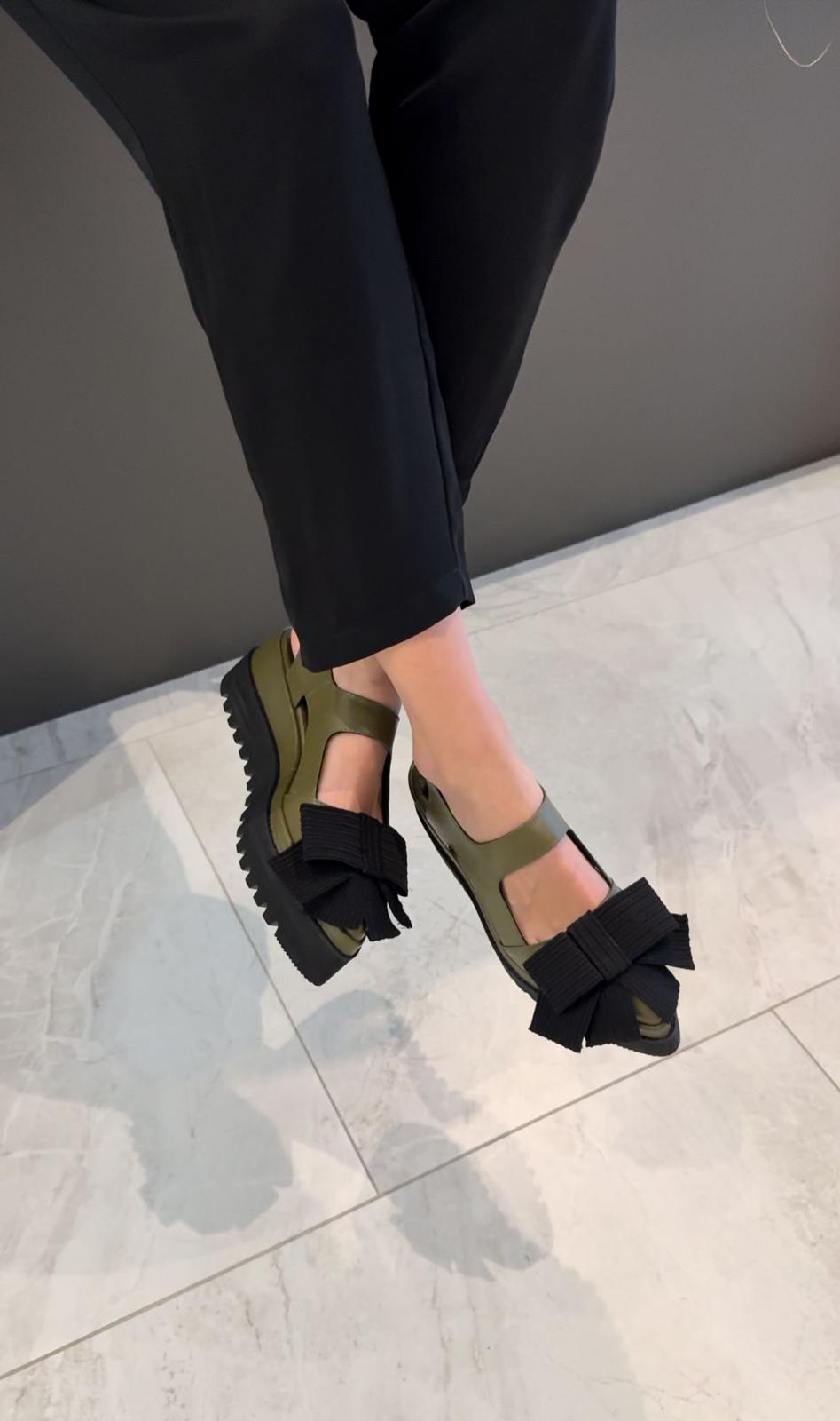 A Promise green leather shoes - Limited Edition