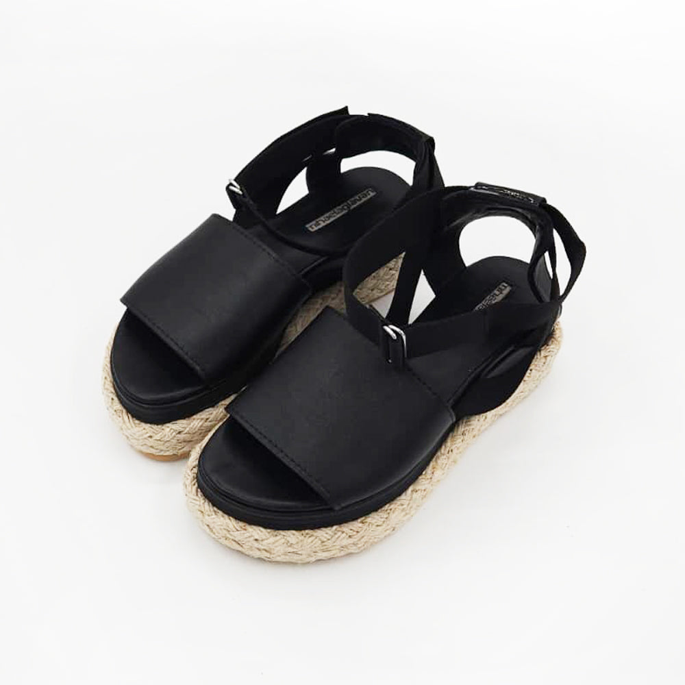 Black Tea flat platform sandals
