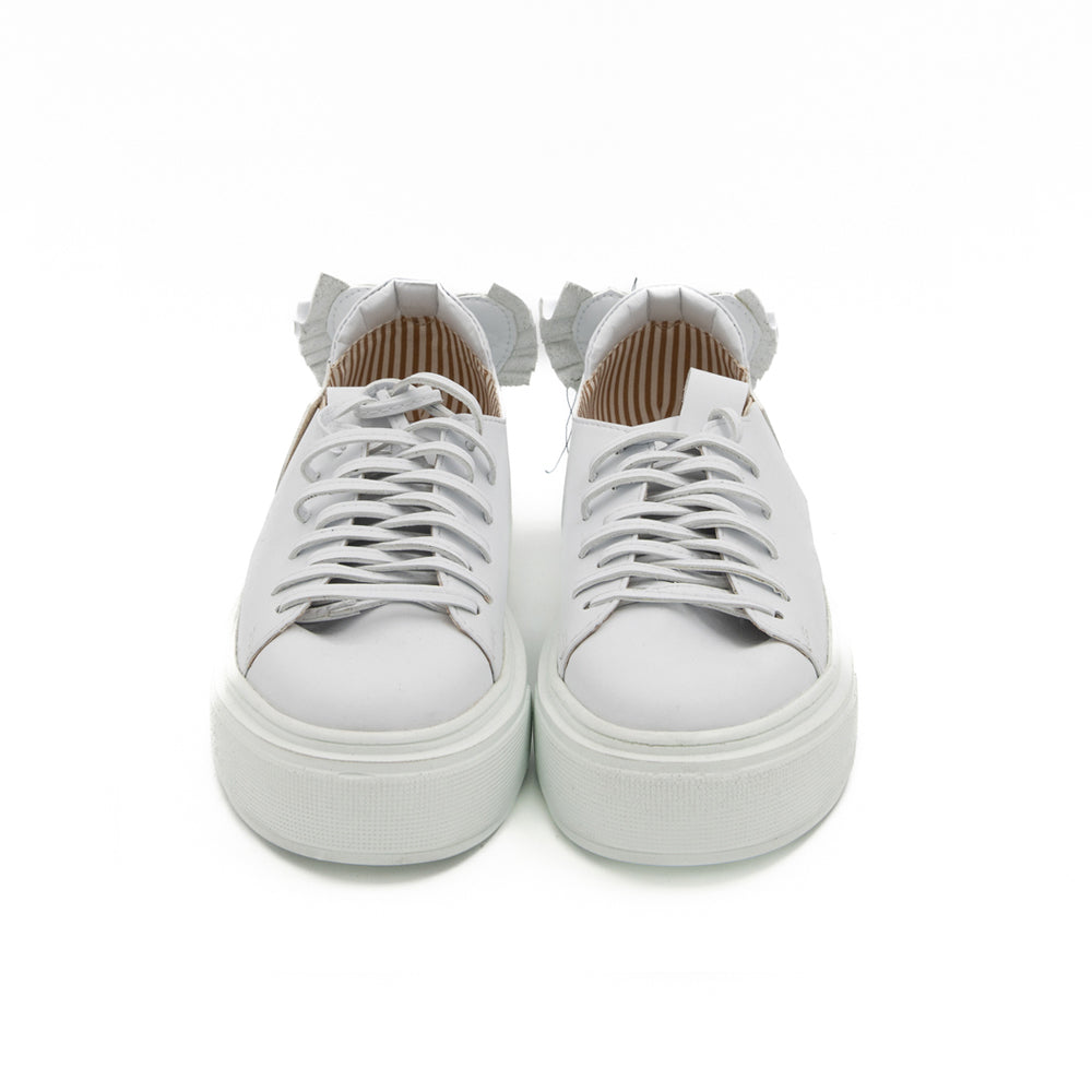 Cupid's Arrow white ecological leather low-top sneakers