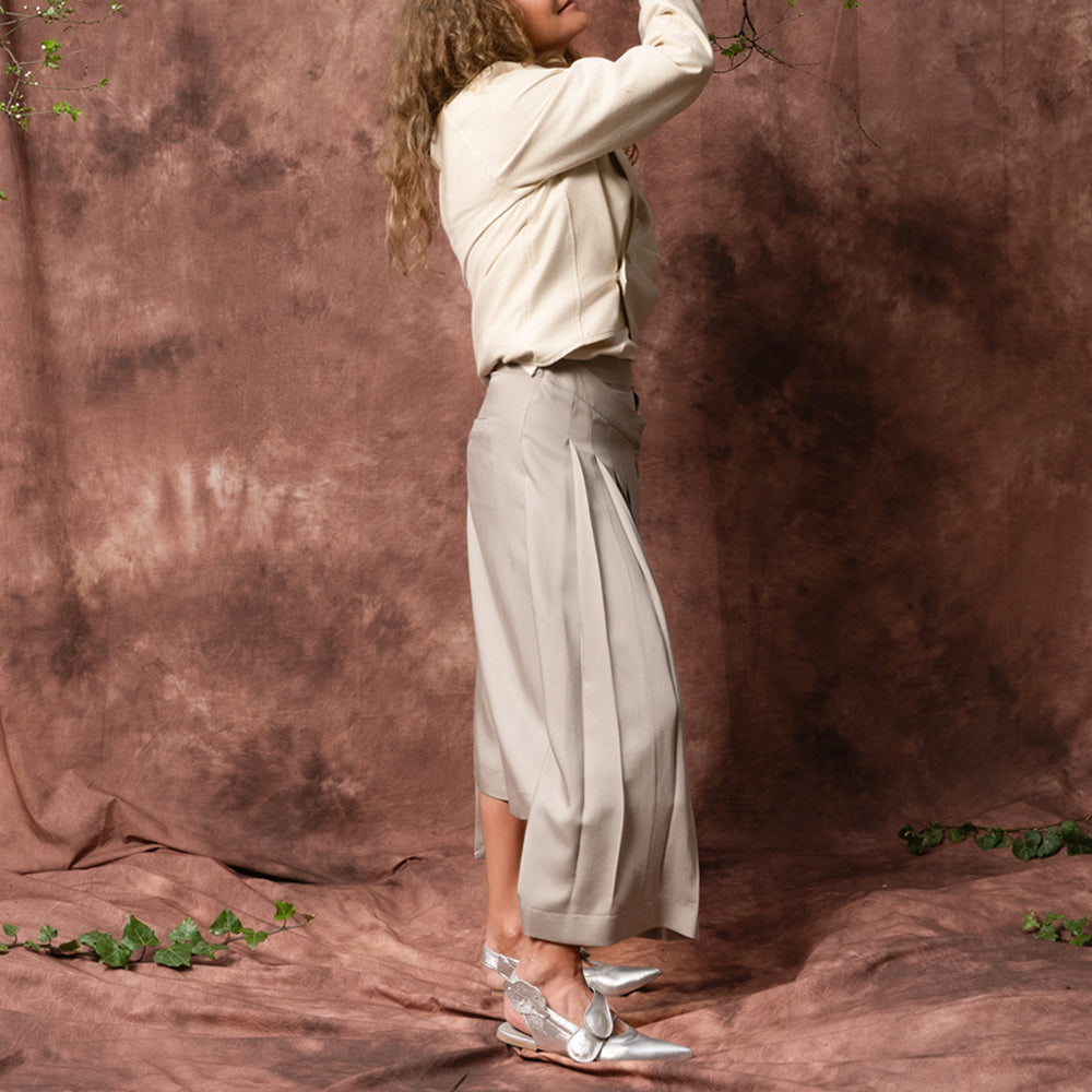 Cosmic Hugs silver leather open-back ballerinas