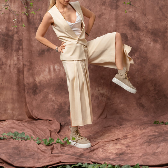 Arc beige cotton-lyocell pleated vest
