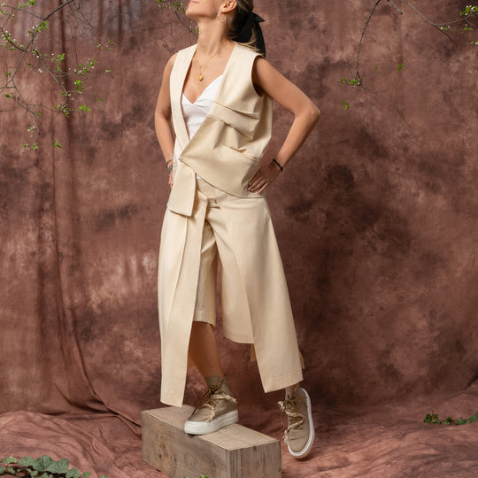 Arc beige cotton-lyocell pleated vest