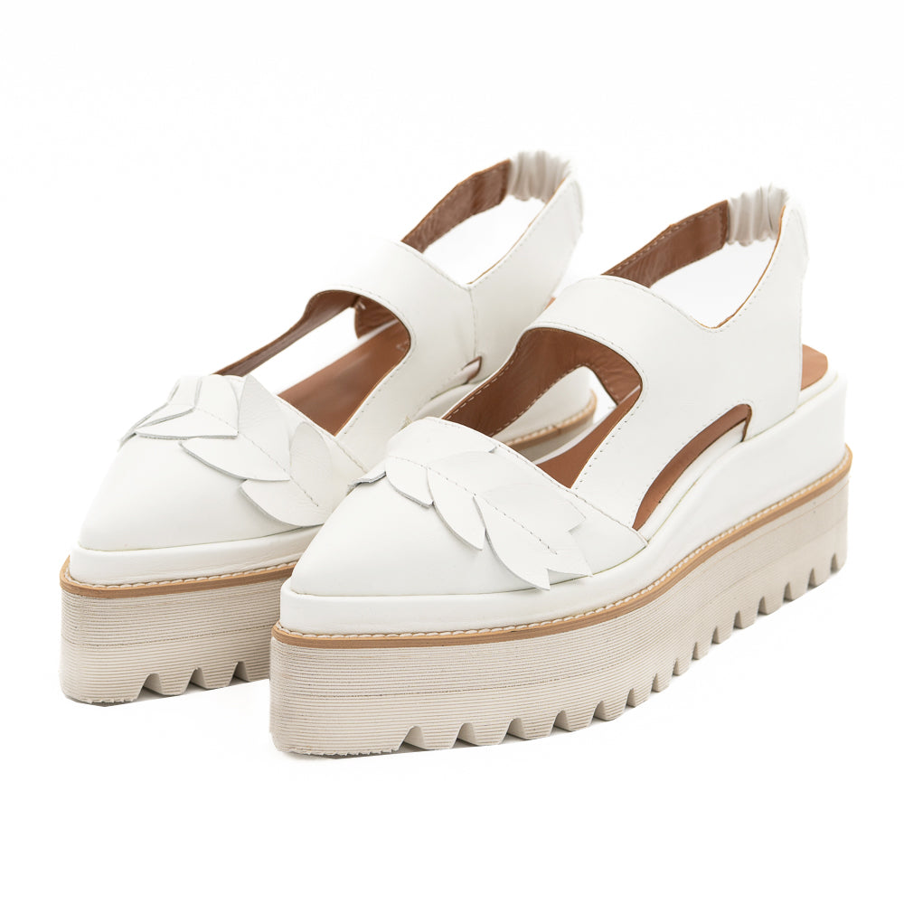 Forest Fairy Tale white leather shoes