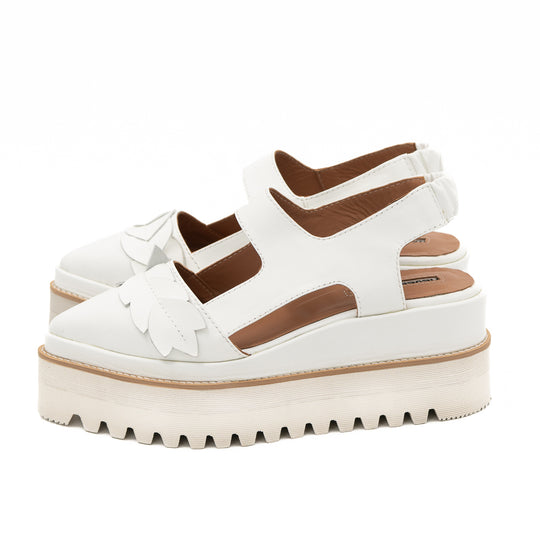 Forest Fairy Tale white leather shoes