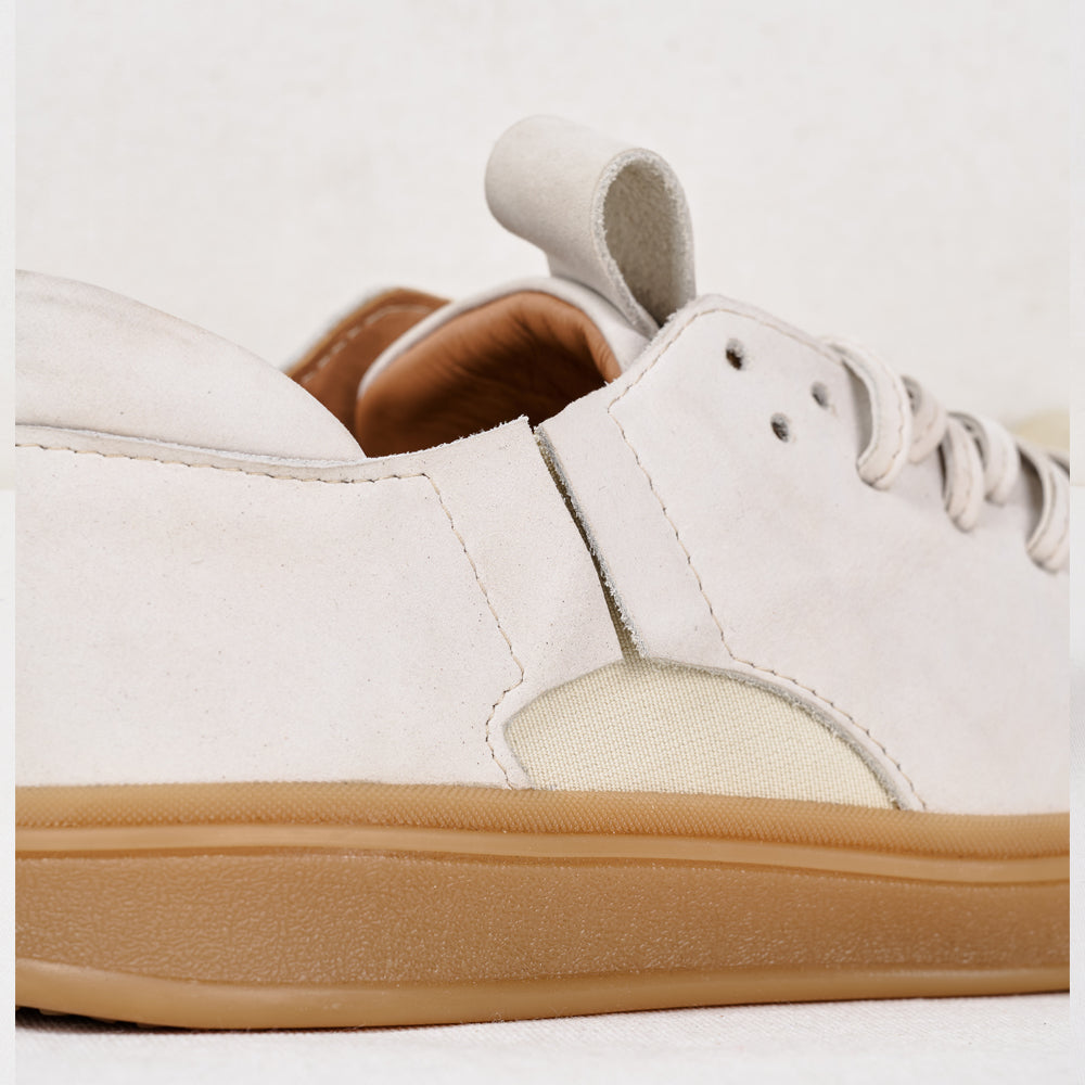 Hypnotize Us light grey nubuck low-top sneakers