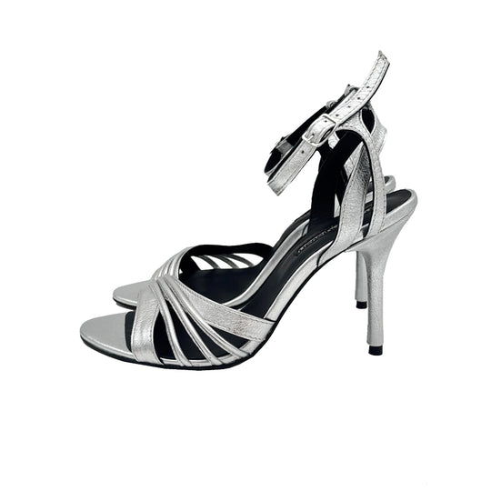 Keep in Touch silver leather sandals