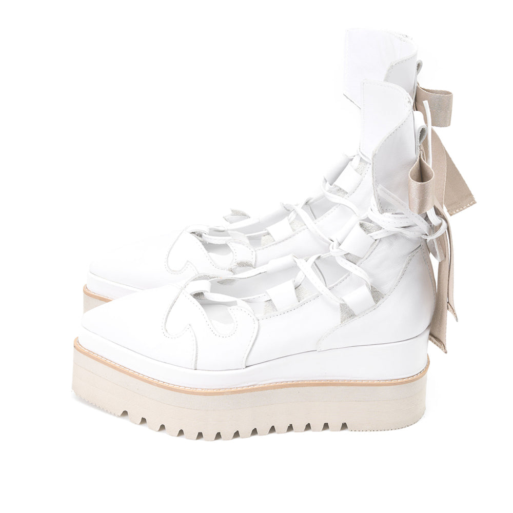 My Romantic Way white leather booties - Bride or Bright version