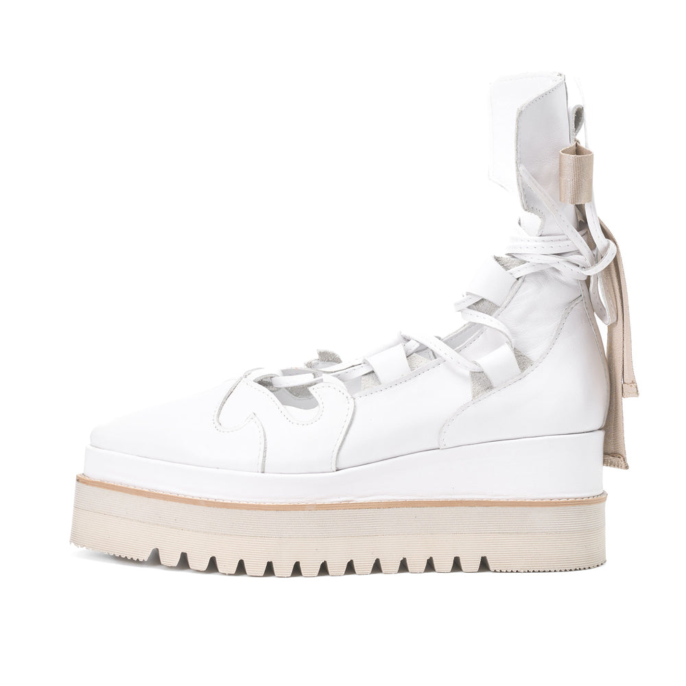 My Romantic Way white leather booties - Bride or Bright version