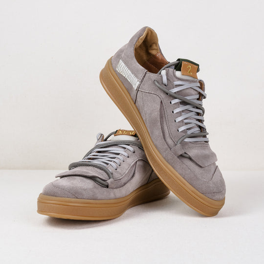 NOI 2- Epilog (The Two of Us - the Epilogue) grey suede low-top sneakers