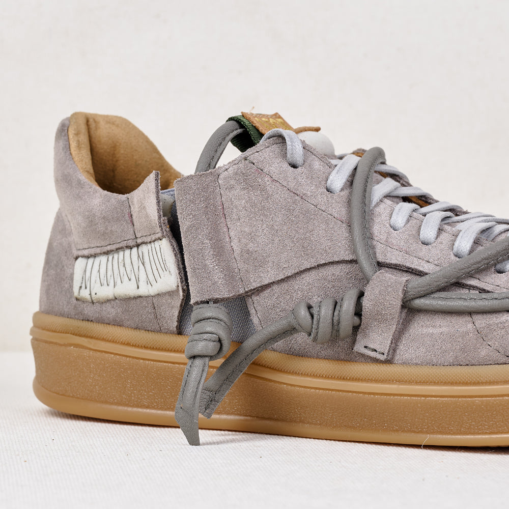 NOI 2- Epilog (The Two of Us - the Epilogue) grey suede low-top sneakers