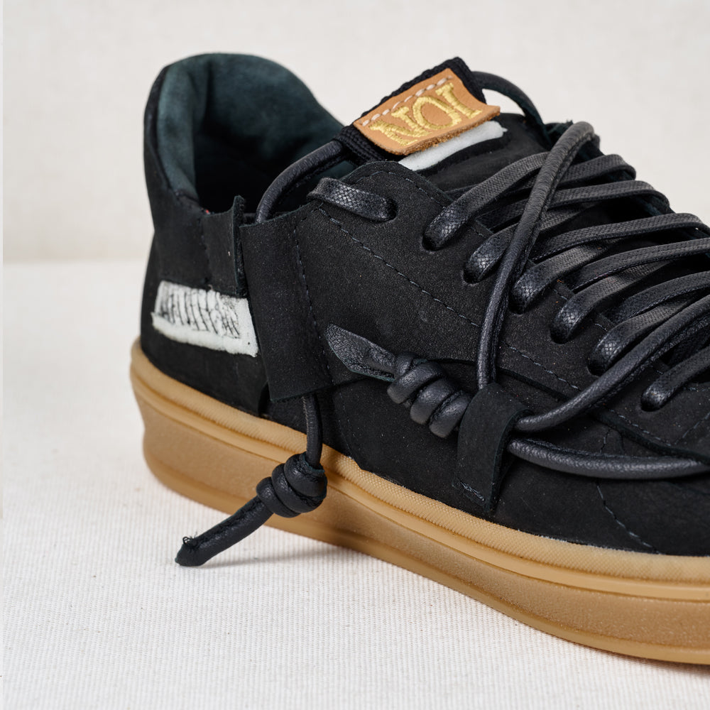 NOI 2- Epilog (The Two of Us - the Epilogue) black nubuck low-top men sneakers