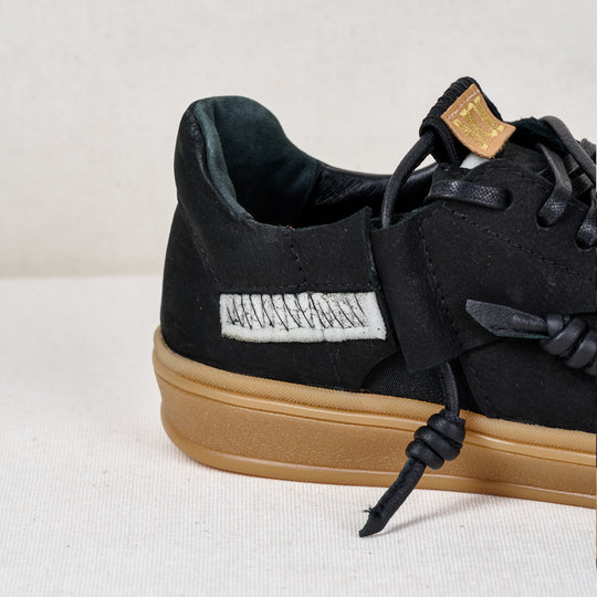 NOI 2- Epilog (The Two of Us - the Epilogue) black nubuck low-top men sneakers
