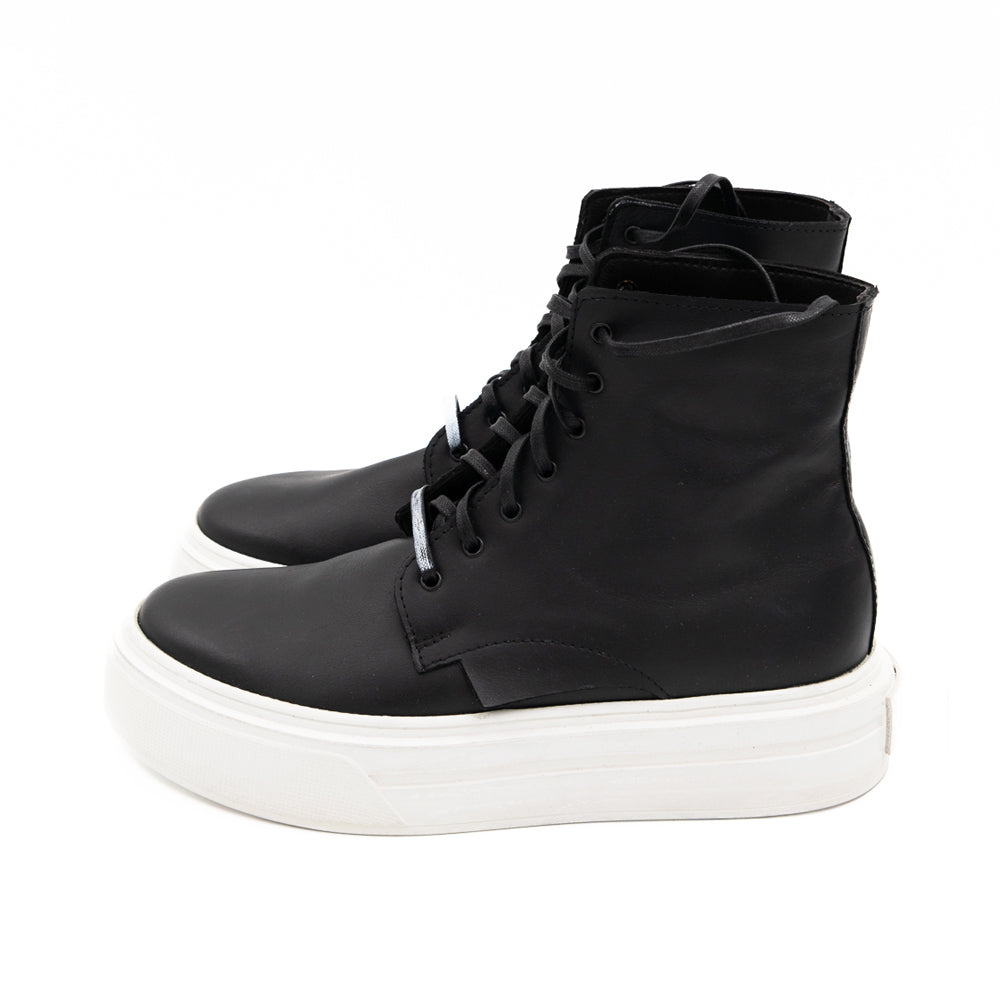 ReStep  black leather sneakers