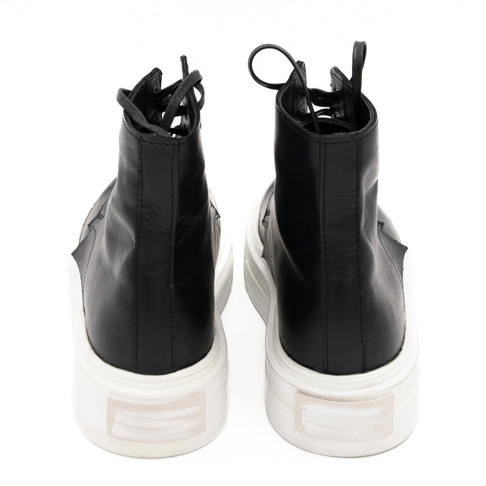 ReStep  black leather sneakers