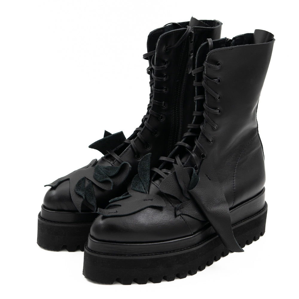 Seagulls black leather booties