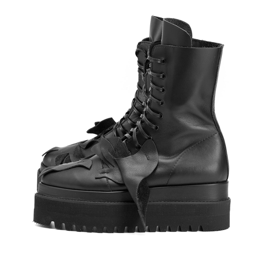 Seagulls black leather booties