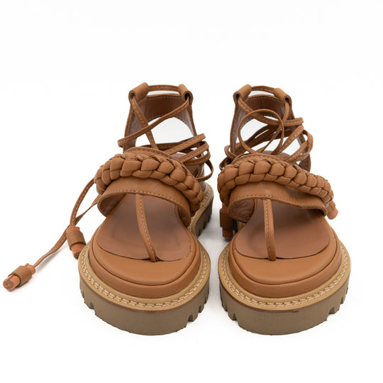 T-strappy Braided camel leather sandals