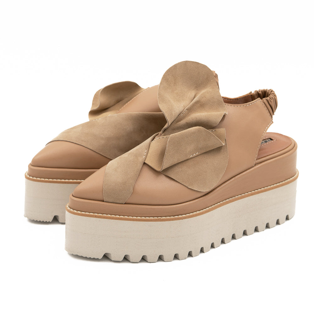 Tulips beige leather open back shoes