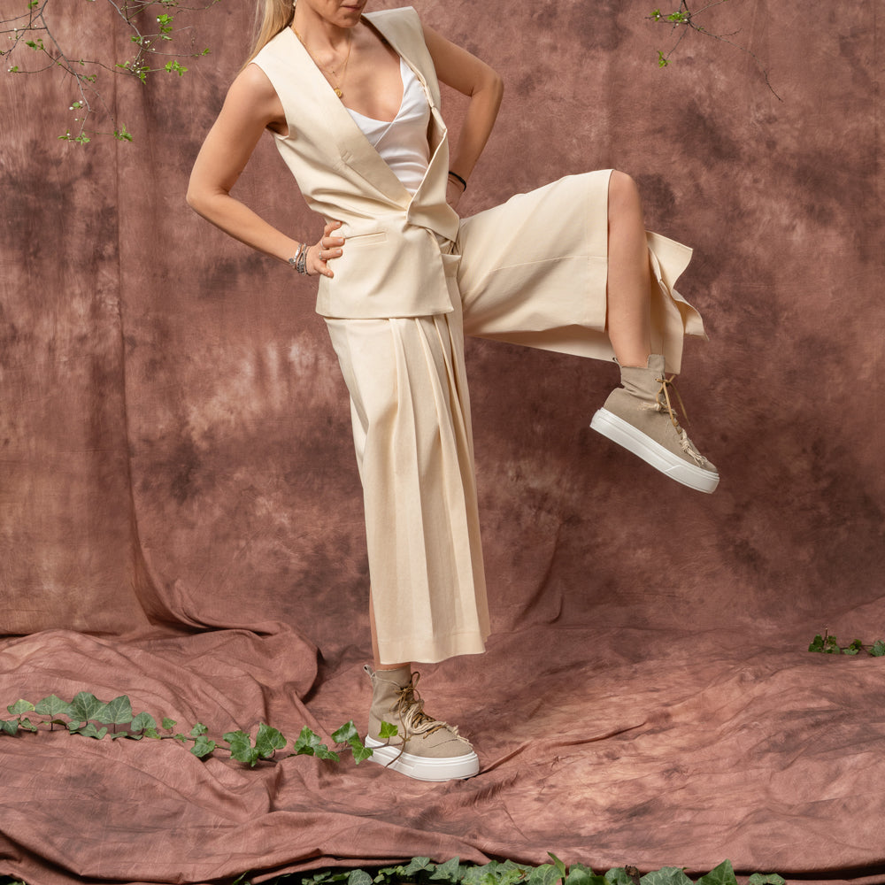 Wind beige cotton-lyocell layered trousers