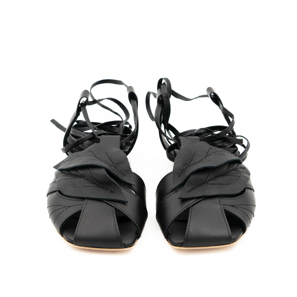 Wind black leather sandals