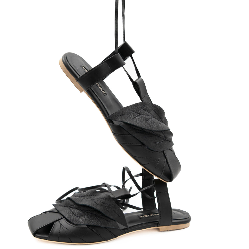 Wind black leather sandals