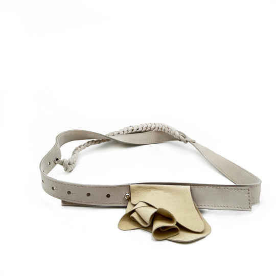 Bride or Bright beige nubuck belt