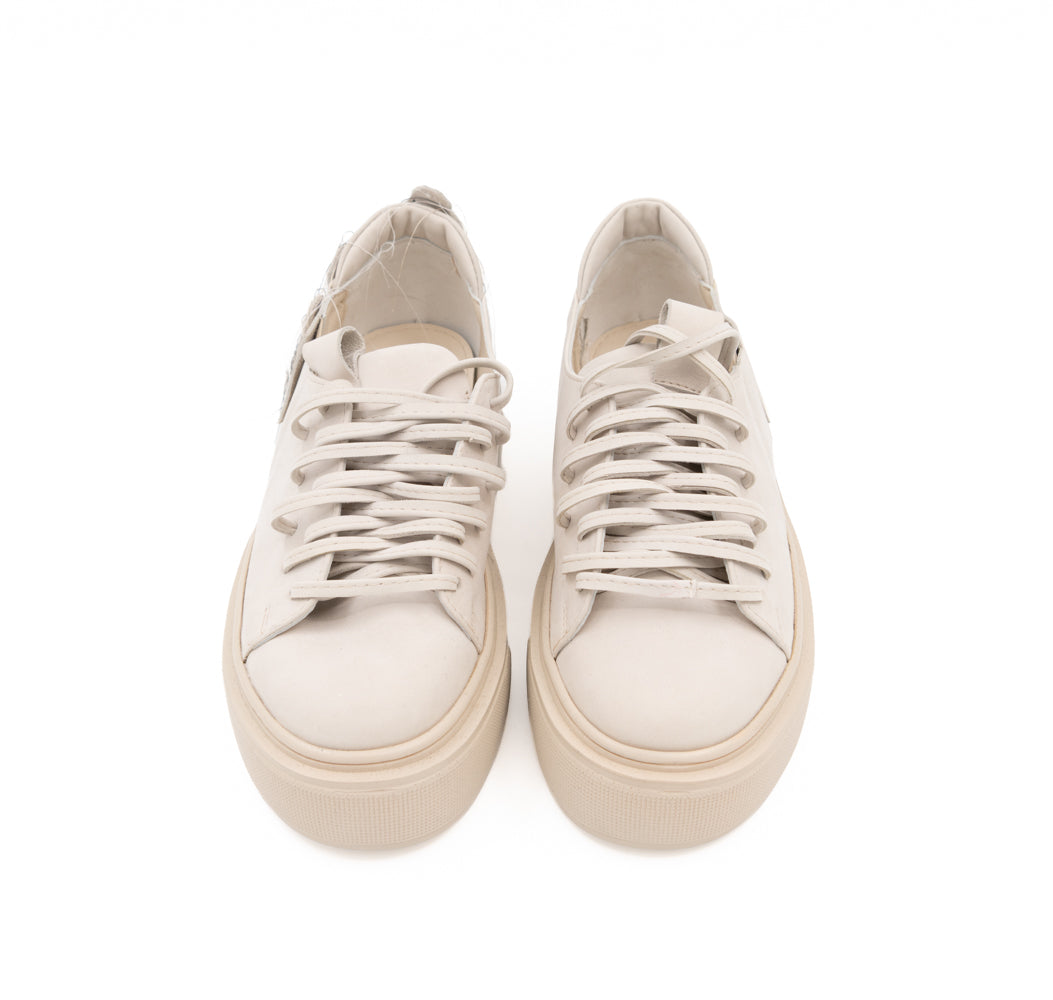 Teddy Soul light beige nubuck low-top sneakers by Mihaela Glavan, front view of the lace-up design and rounded toes.