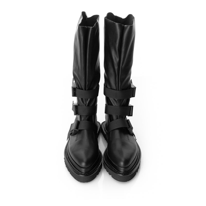 Nova Skin black boots