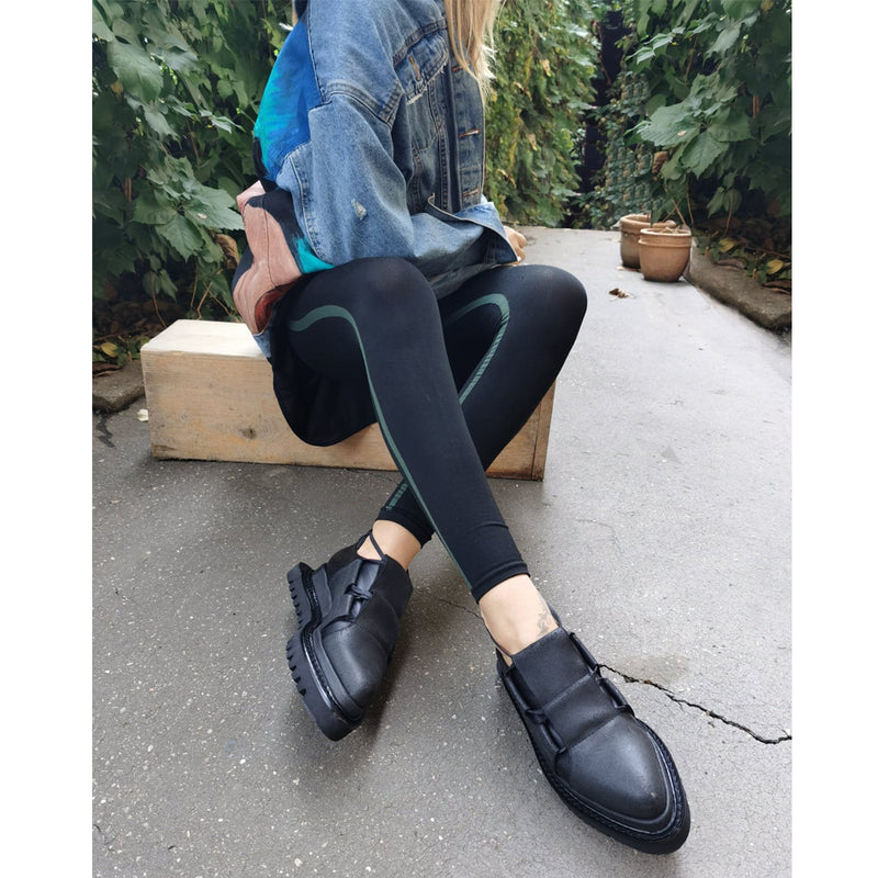 Quality and comfort in black leather shoes