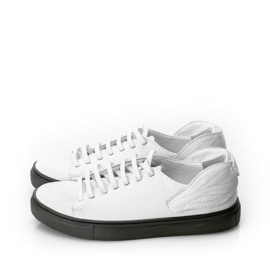 Leaves Reunion white sneakers - khaki sole