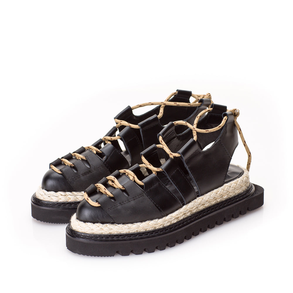 Black leathe lace-up shoes two-tone textile laces