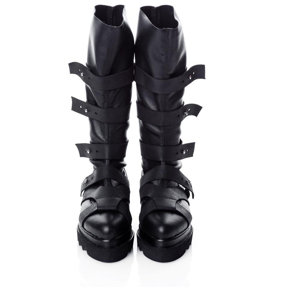 Easy Strappy black stretch boots