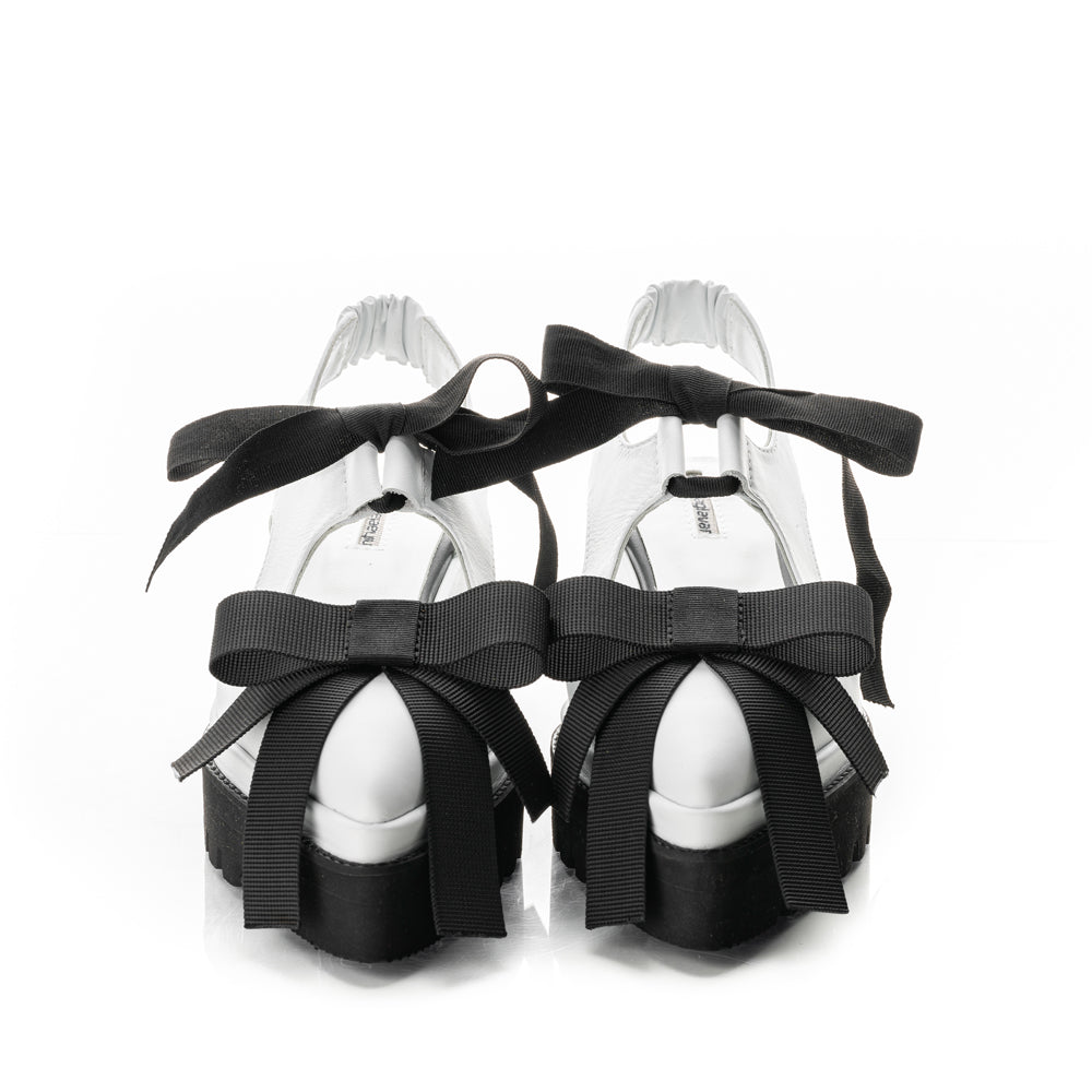 White leather cut-out shoes with ribbed textile bow details