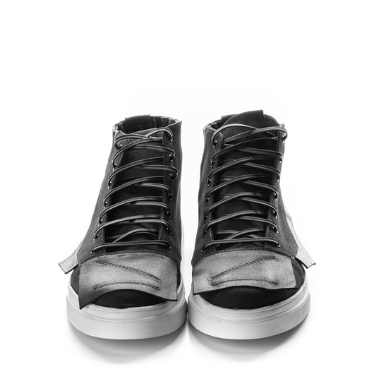 Paper Notes black leather sneakers