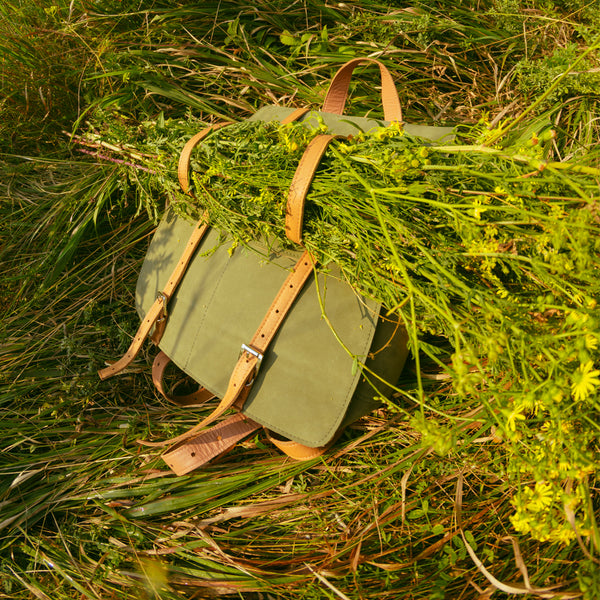 Mihaela Glăvan // Ștefan Câlția olive nubuck backpack