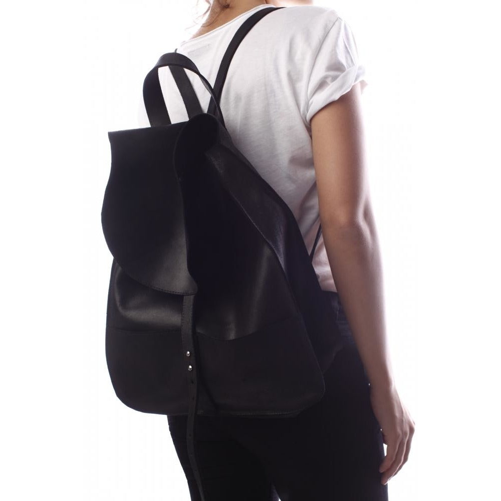 Simplicity black leather backpack